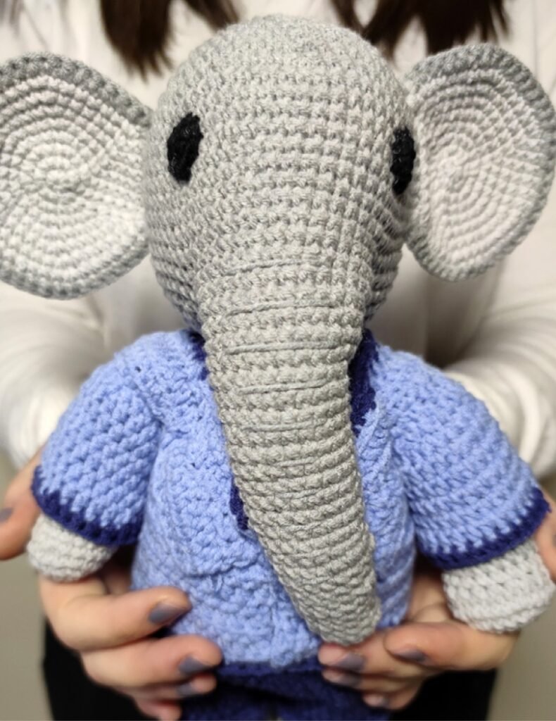 Crop4web H Elephant 1